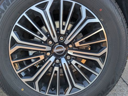 New 2026 Nissan Armada Platinum image 6