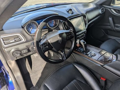 Used 2019 Maserati Ghibli S Q4 AWD/4WD image 14