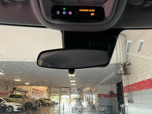 Used 2025 Chevrolet TrailBlazer LT image 16