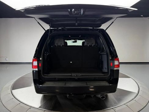 Used 2017 Lincoln Navigator Select AWD/4WD image 11