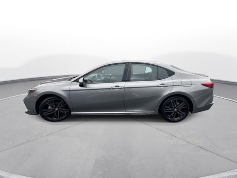 Certified 2025 Toyota Camry XSE FWD image 9