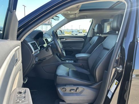 Used 2021 Volkswagen Atlas SEL R-Line w/ MDO Package (Bench Seat) image 10