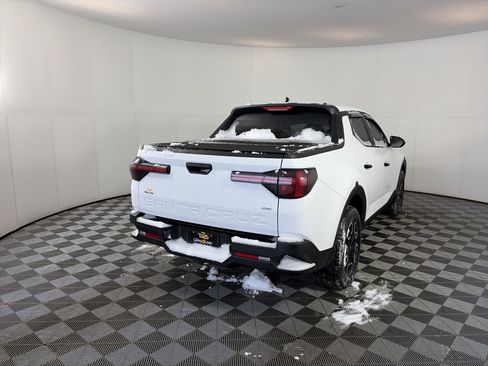 Certified 2023 Hyundai Santa Cruz SEL image 10