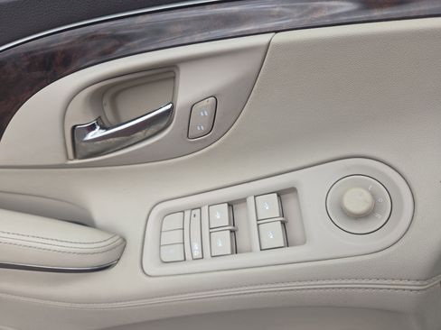 Used 2014 Buick LaCrosse Leather image 28