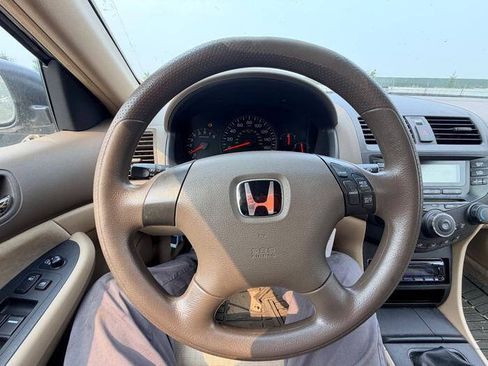 Used 2004 Honda Accord LX image 34