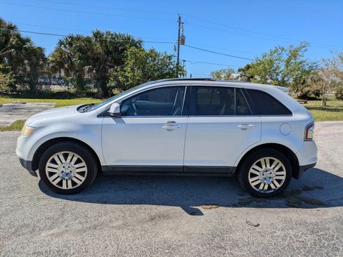 Used 2010 Ford Edge Limited image 7