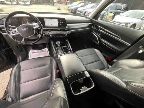 Used 2023 Kia Telluride LX image 28