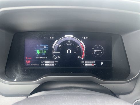 New 2024 Toyota Tundra Platinum image 18