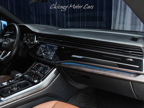 Used 2019 Audi Q8 Prestige AWD/4WD image 24