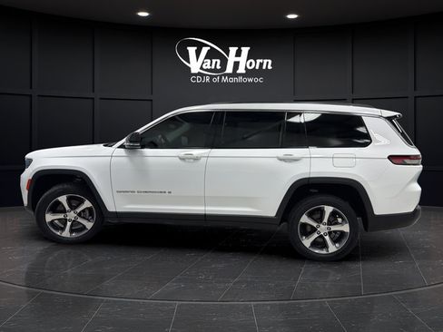 Used 2023 Jeep Grand Cherokee L Limited AWD/4WD image 4