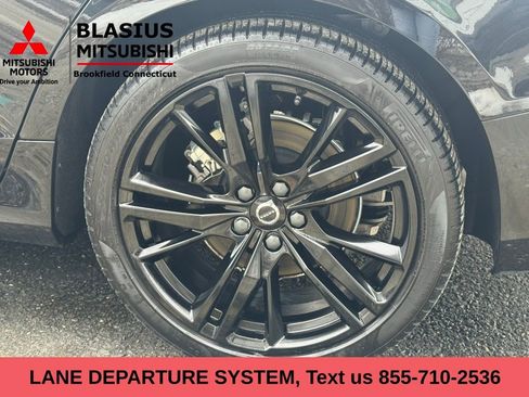 Used 2024 Volvo S60 B5 Plus image 12