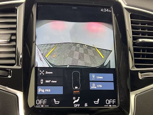 Used 2021 Volvo XC90 T6 Momentum w/ Protection Package Premier image 21