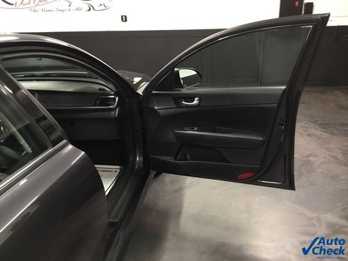 Used 2018 Kia Optima EX w/ Premium Package image 40