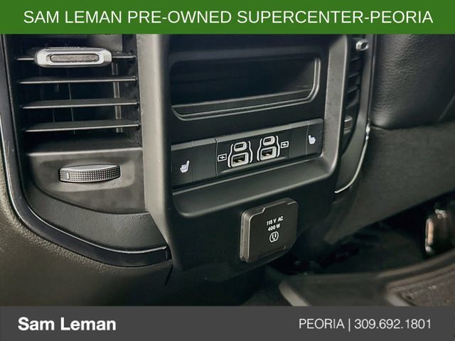 Used 2025 RAM 2500 Limited AWD/4WD image 26
