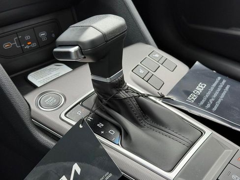 New 2026 Kia Sportage EX FWD image 21