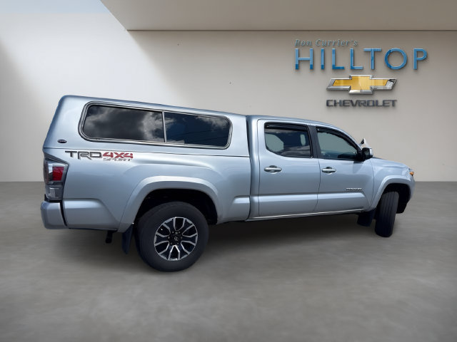 Used 2023 Toyota Tacoma TRD Sport w/ Technology Package AWD/4WD image 4