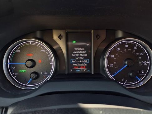 Used 2021 Toyota Venza LE w/ Carpet Mat Package (TMS) AWD/4WD image 9