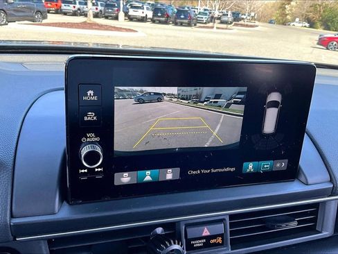 Used 2025 Honda Pilot EX-L image 13