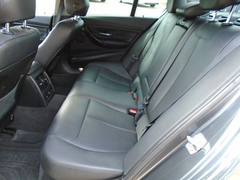 Used 2015 BMW 328i xDrive Sedan AWD/4WD image 10