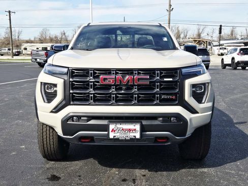 New 2026 GMC Canyon AT4 w/ Technology Plus Package AWD/4WD image 8