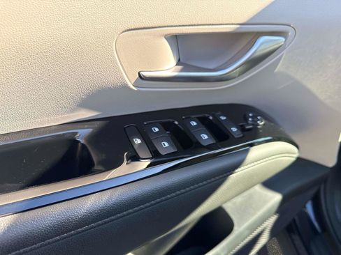 Certified 2024 Hyundai Tucson Limited image 18