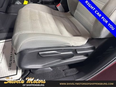 Used 2019 Honda CR-V LX image 13
