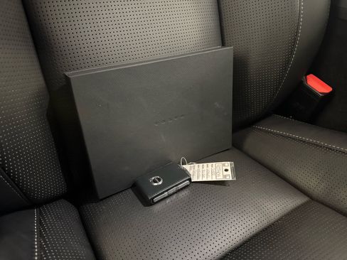 Used 2022 Volvo XC60 B5 Inscription w/ Advanced Package image 44