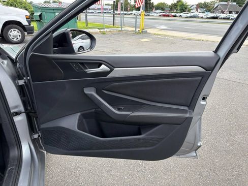 Used 2023 Volkswagen Jetta Sport FWD image 15