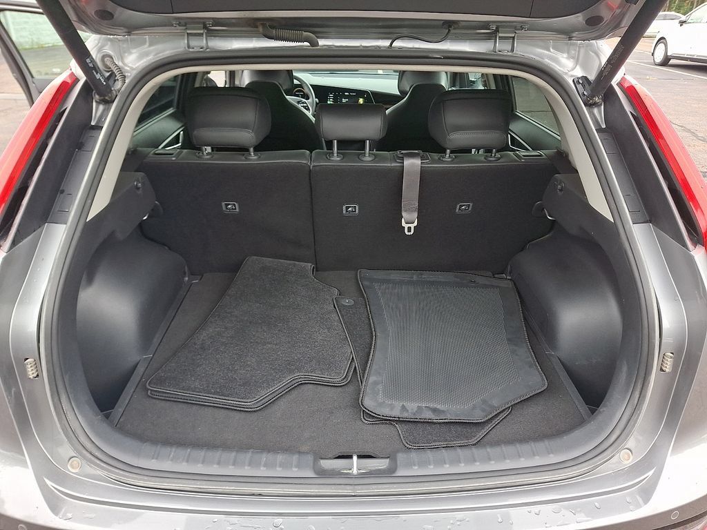 Used 2023 Kia Niro Wave w/ Wave Preserve Package FWD image 30