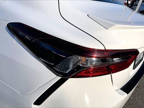 Used 2023 Toyota Camry SE w/ Blackout Package (TMS) FWD image 23