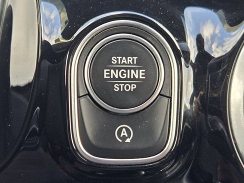 Used 2021 Mercedes-Benz GLA 250 image 21