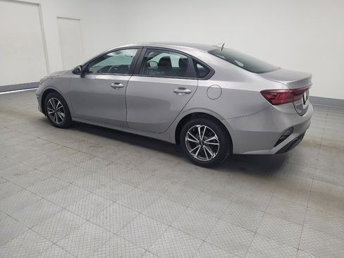 Used 2024 Kia Forte LXS image 3