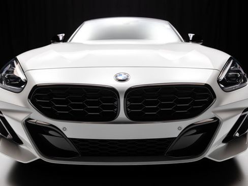 Used 2025 BMW Z4 M40i w/ Edition image 44