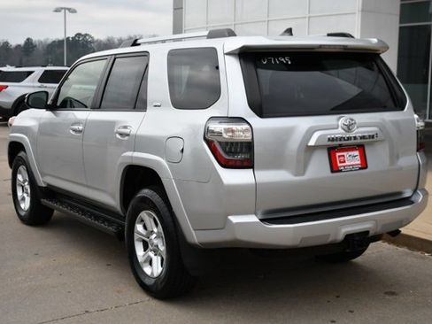 Used 2024 Toyota 4Runner SR5 Premium image 3