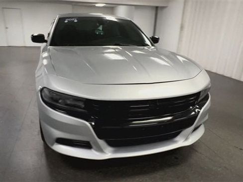 Used 2021 Dodge Charger SXT w/ Blacktop Package image 3