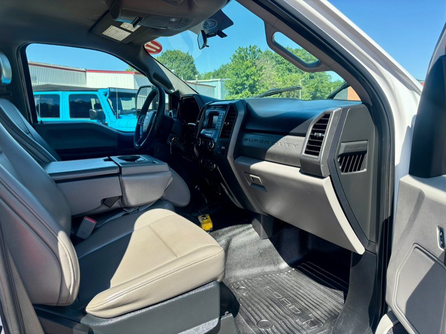 Used 2017 Ford F350 XL w/ Power Equipment Group AWD/4WD image 15