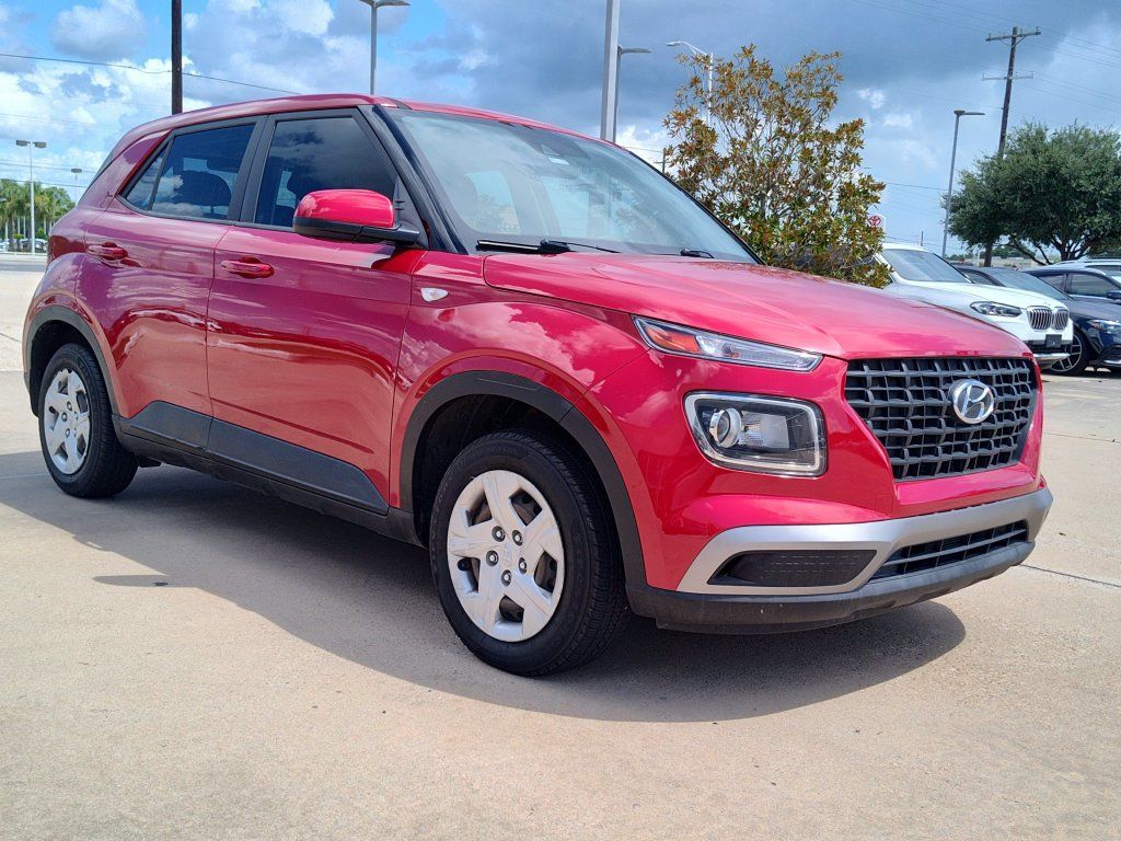Used 2020 Hyundai Venue SE FWD image 13