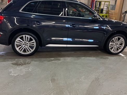 Used 2018 Audi Q5 Prestige image 3