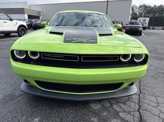Used 2015 Dodge Challenger R/T Scat Pack video 2