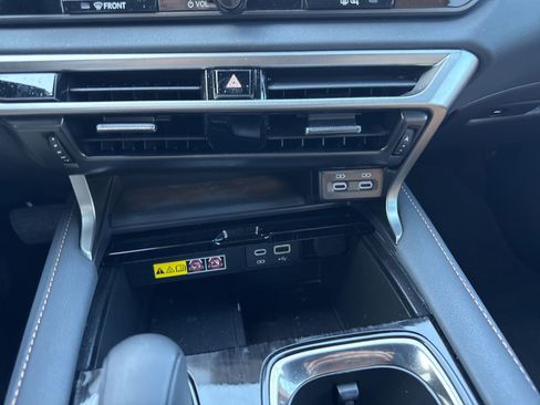 Used 2025 Lexus RX 350 FWD w/ Technology Package image 13