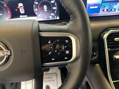 Certified 2025 Nissan Armada SV AWD/4WD image 21