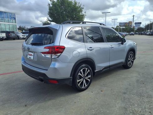 Certified 2022 Subaru Forester Limited image 24