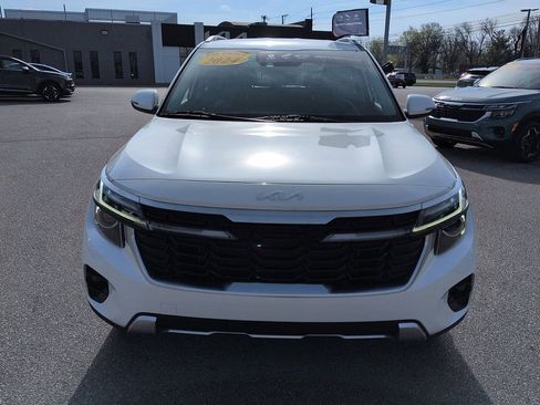 Used 2024 Kia Seltos S AWD/4WD image 3
