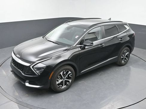 Used 2025 Kia Sportage EX w/ Premium Package FWD image 31