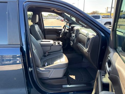 Used 2020 Chevrolet Silverado 1500 LT w/ Texas Edition AWD/4WD image 13