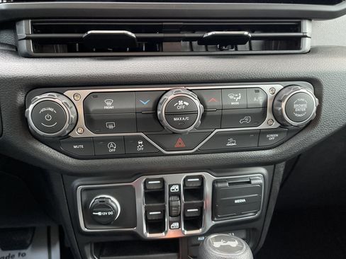 New 2026 Jeep Wrangler Sport AWD/4WD image 26