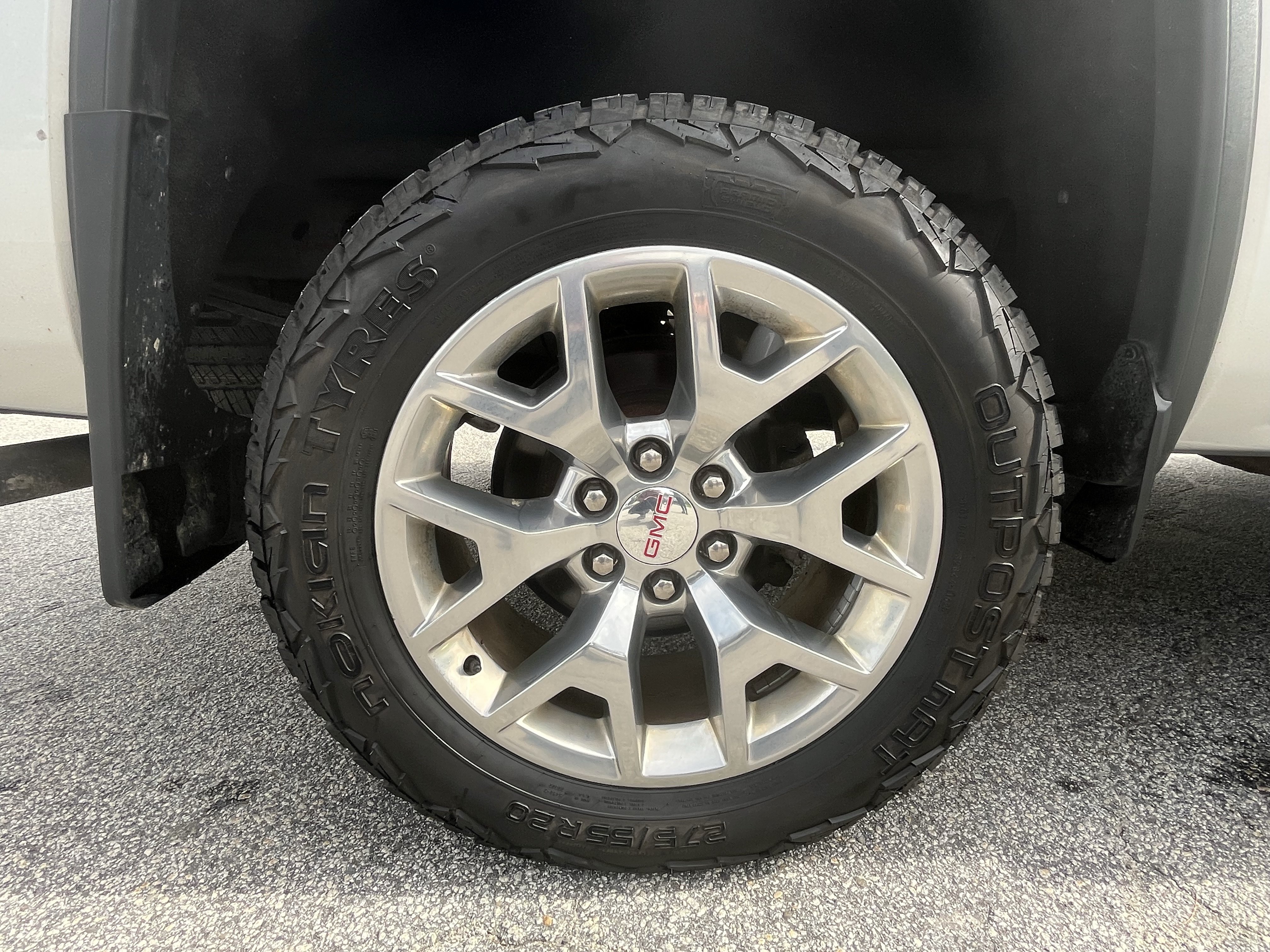 Used 2018 GMC Sierra 1500 SLT w/ SLT Premium Package AWD/4WD image 8