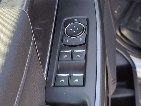 Used 2022 Ford F150 XLT w/ Equipment Group 302A High image 11