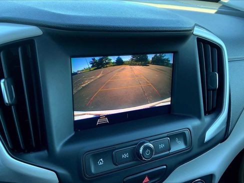 Used 2020 GMC Terrain SLE w/ Driver Convenience Package image 28