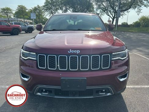 Used 2018 Jeep Grand Cherokee Limited AWD/4WD image 2